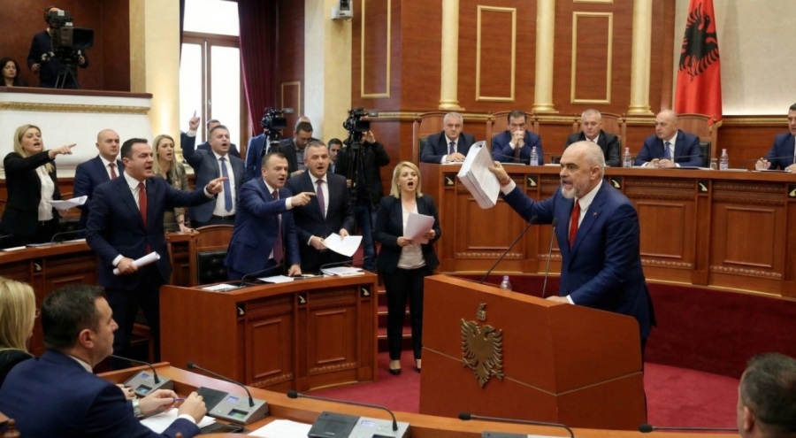 Tension i Lartë në Kuvend: Buxheti i vitit 2026 Kritikohet si "Gjigant në Letër, Por Larg Realite...